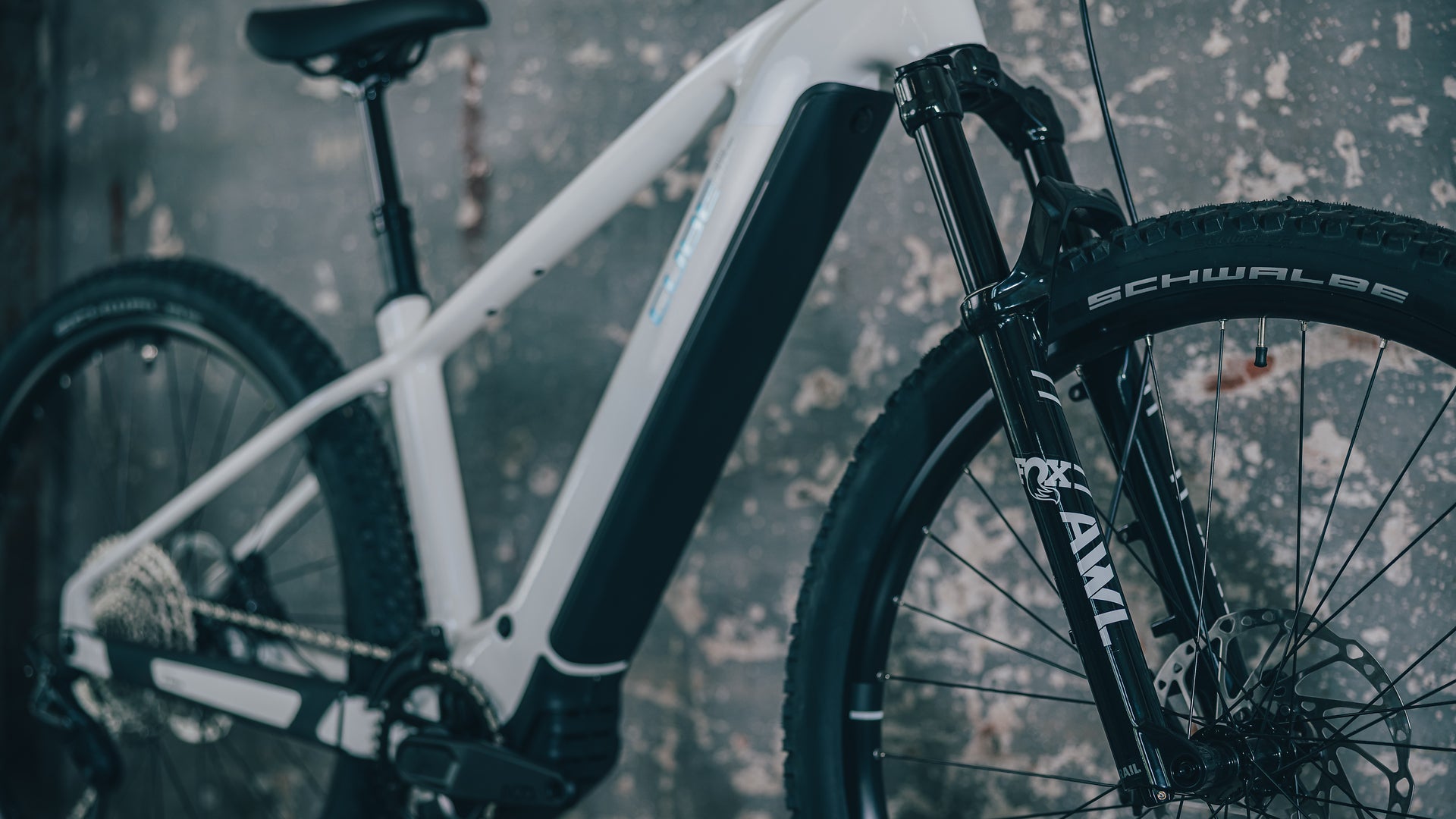 CUBE REACTION HYBRID RACE 800 eMTB BIKE 2027 SNOW 'N' BLACK