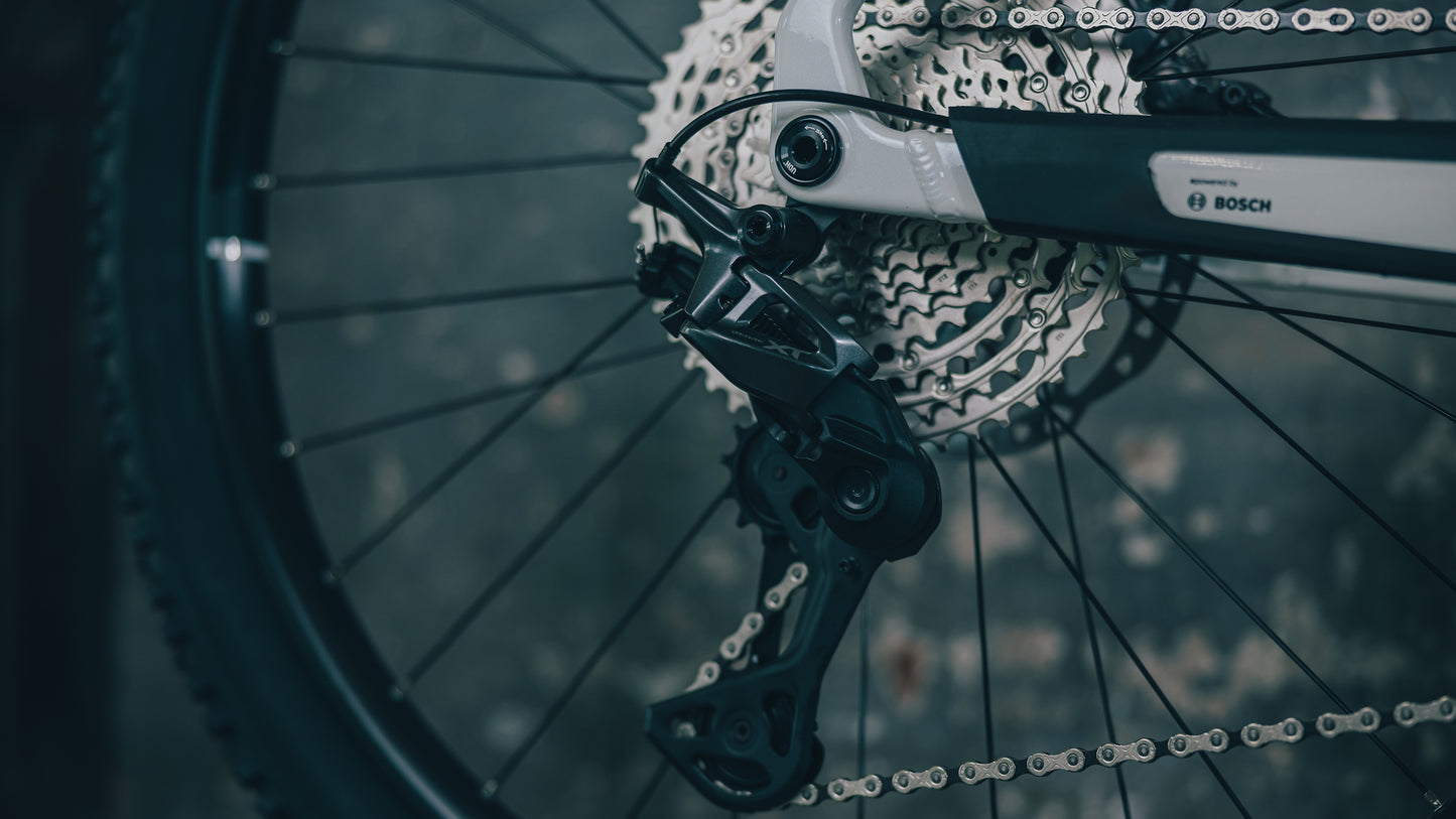 CUBE REACTION HYBRID RACE 800 eMTB BIKE 2027 SNOW 'N' BLACK