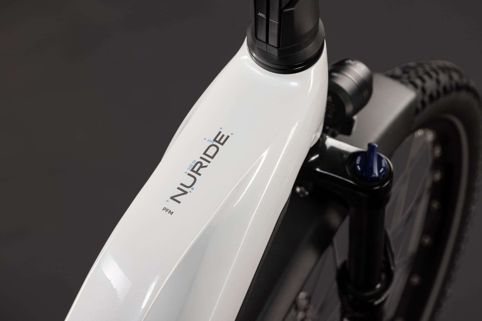 CUBE NURIDE HYBRID PERFORMANCE 720 HYBRID eBIKE 2027 METALLICWHITE 'N' GREY (TRAPEZE)