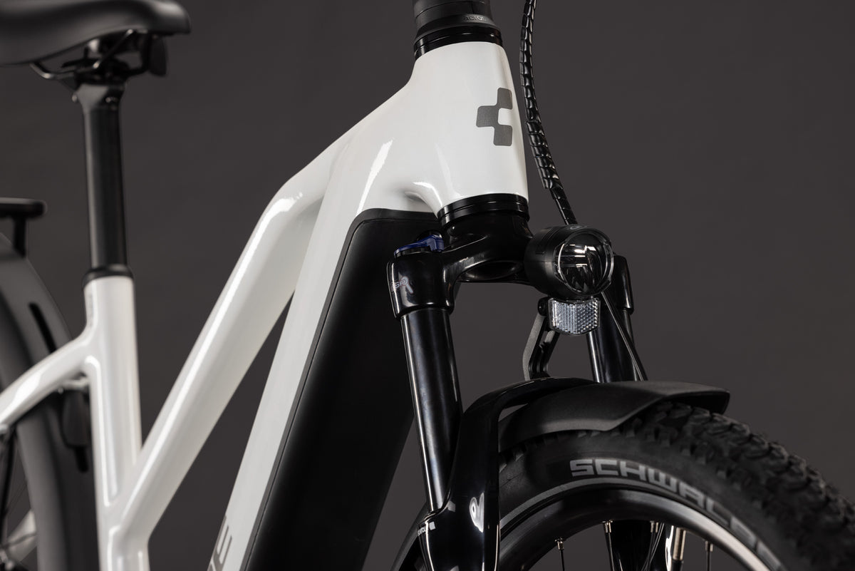 CUBE NURIDE HYBRID PERFORMANCE 720 HYBRID eBIKE 2027 METALLICWHITE 'N' GREY (TRAPEZE)