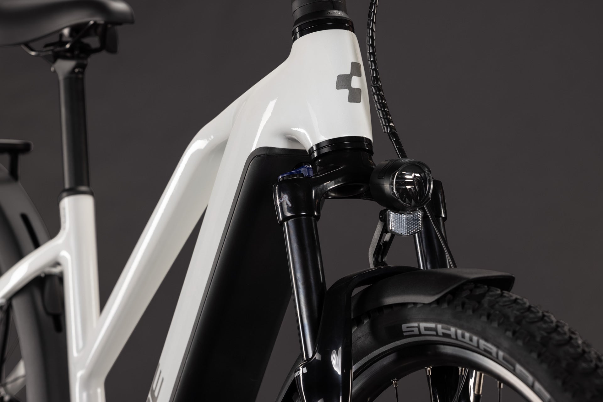 CUBE NURIDE HYBRID PERFORMANCE 720 HYBRID eBIKE 2027 METALLICWHITE 'N' GREY (TRAPEZE)