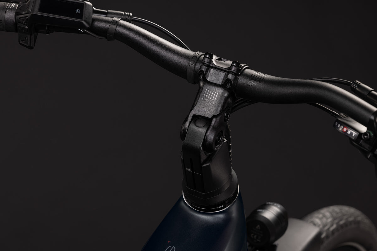 CUBE TOURING HYBRID ONE 600 URBAN eBIKE 2027 GREY 'N' COOLGREY (TRAPEZE)