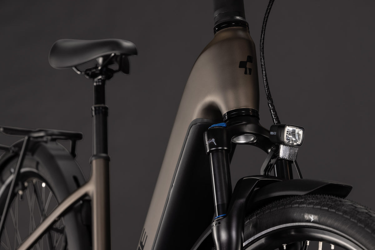 CUBE TOURING HYBRID PRO 800 URBAN eBIKE 2027 METALLICUMBRA 'N' BLACK (EASY ENTRY)