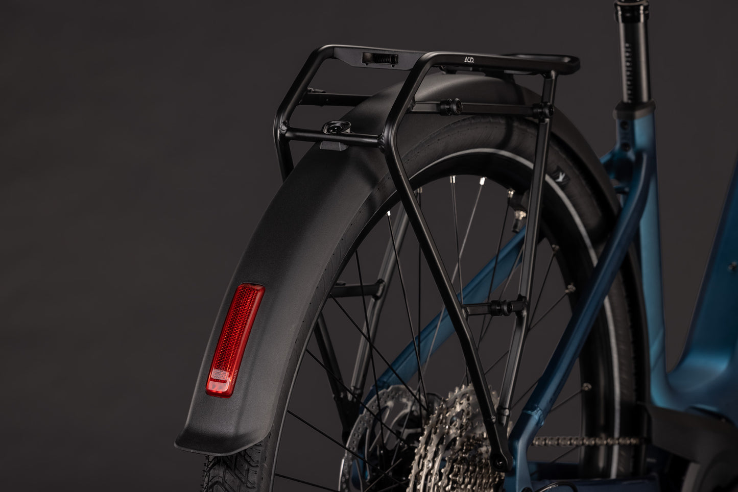 CUBE TOURING HYBRID PRO 800 URBAN eBIKE 2027 ELECTRICBLUE 'N' PRIZM (EASY ENTRY)