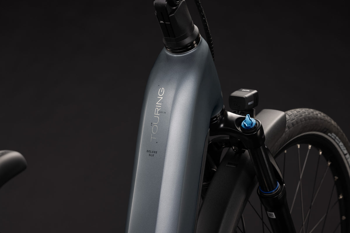 CUBE TOURING HYBRID DELUXE SLX 800 URBAN eBIKE 2027 SLABGREY 'N' CHROME (EASY ENTRY)
