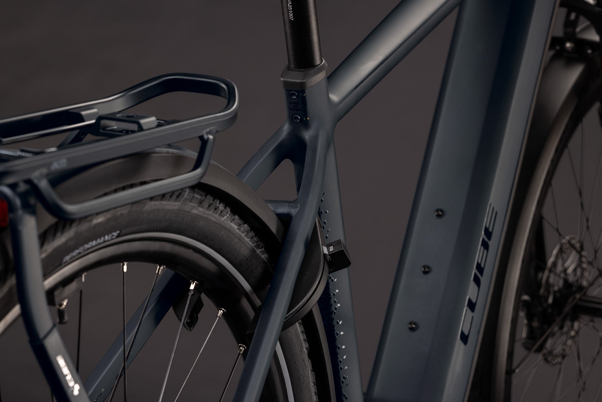 CUBE KATHMANDU HYBRID PRO 800 eTOURING BIKE 2027 COAL 'N' BLACK