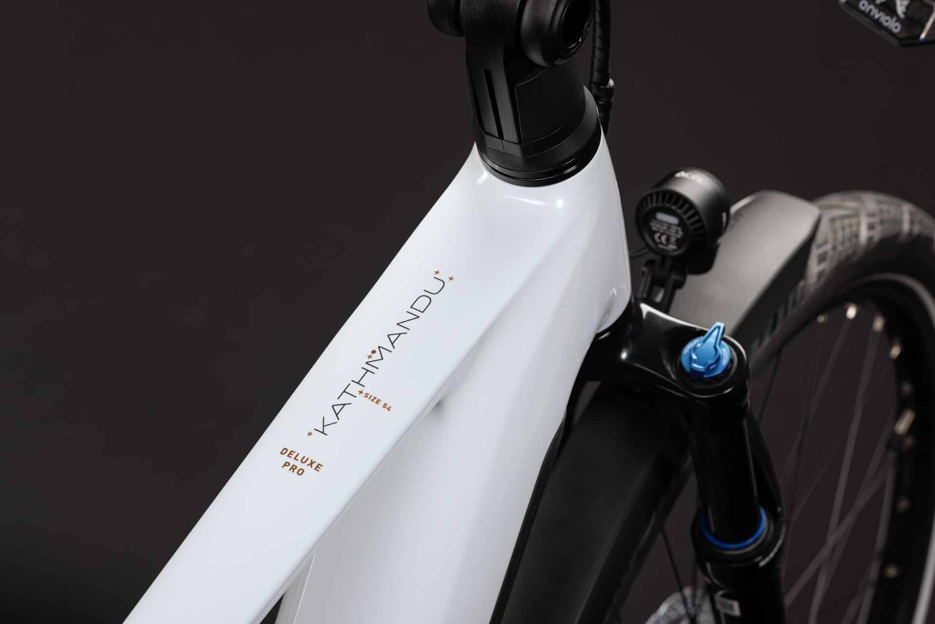 CUBE KATHMANDU HYBRID DELUXE PRO 800 eTOURING BIKE 2027 METALLICWHITE 'N' CHROME