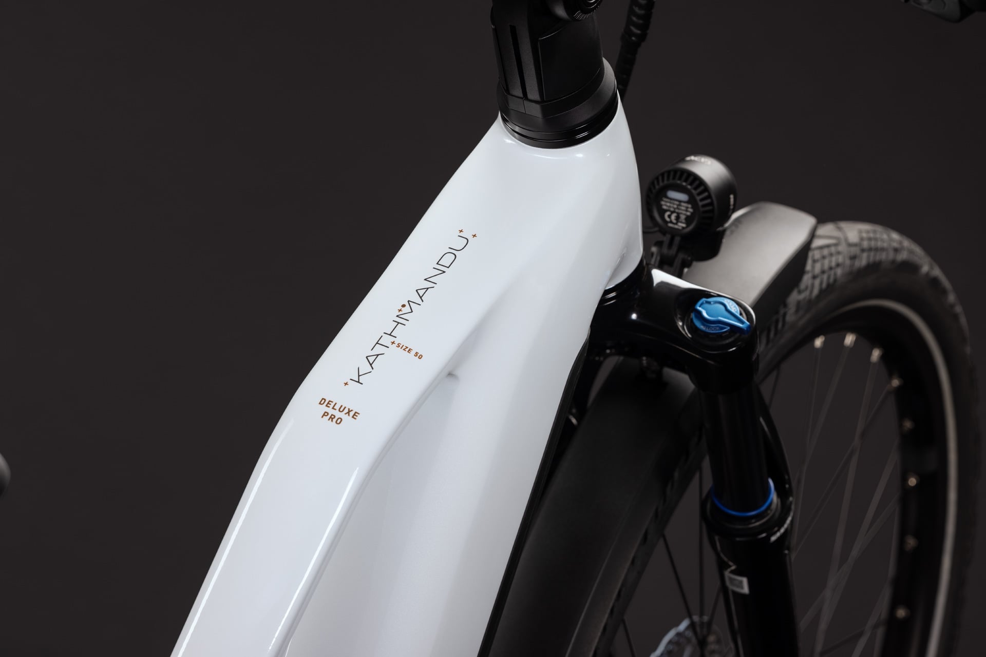 CUBE KATHMANDU HYBRID DELUXE PRO 800 eTOURING BIKE 2027 METALLICWHITE 'N' CHROME (TRAPEZE)