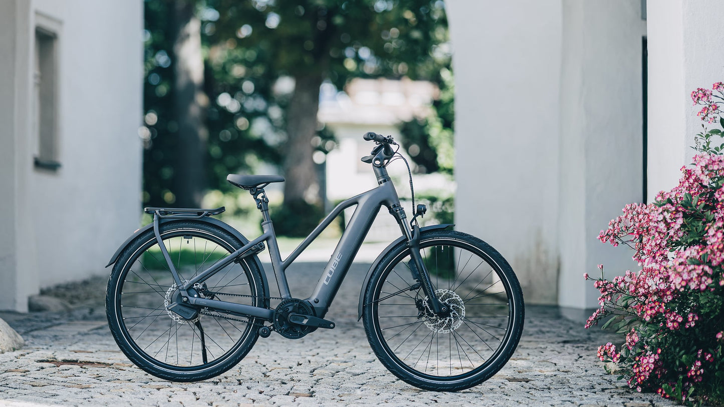 CUBE KATHMANDU HYBRID DELUXE EXC 800 eTOURING BIKE 2027 STEALTHGREY 'N' GREY (TRAPEZE)