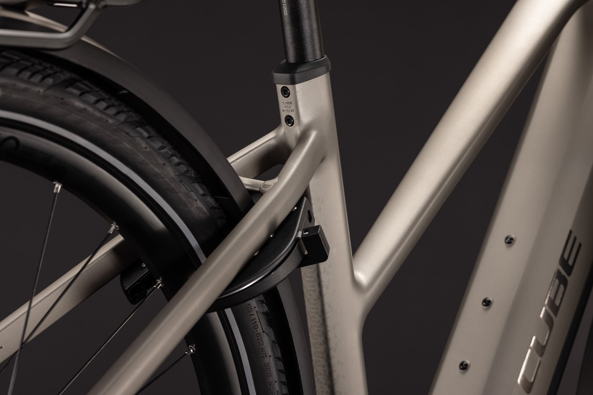 CUBE KATHMANDU HYBRID SLX 800 eTOURING BIKE 2027 FLASHSTONE 'N' CHROME (TRAPEZE)