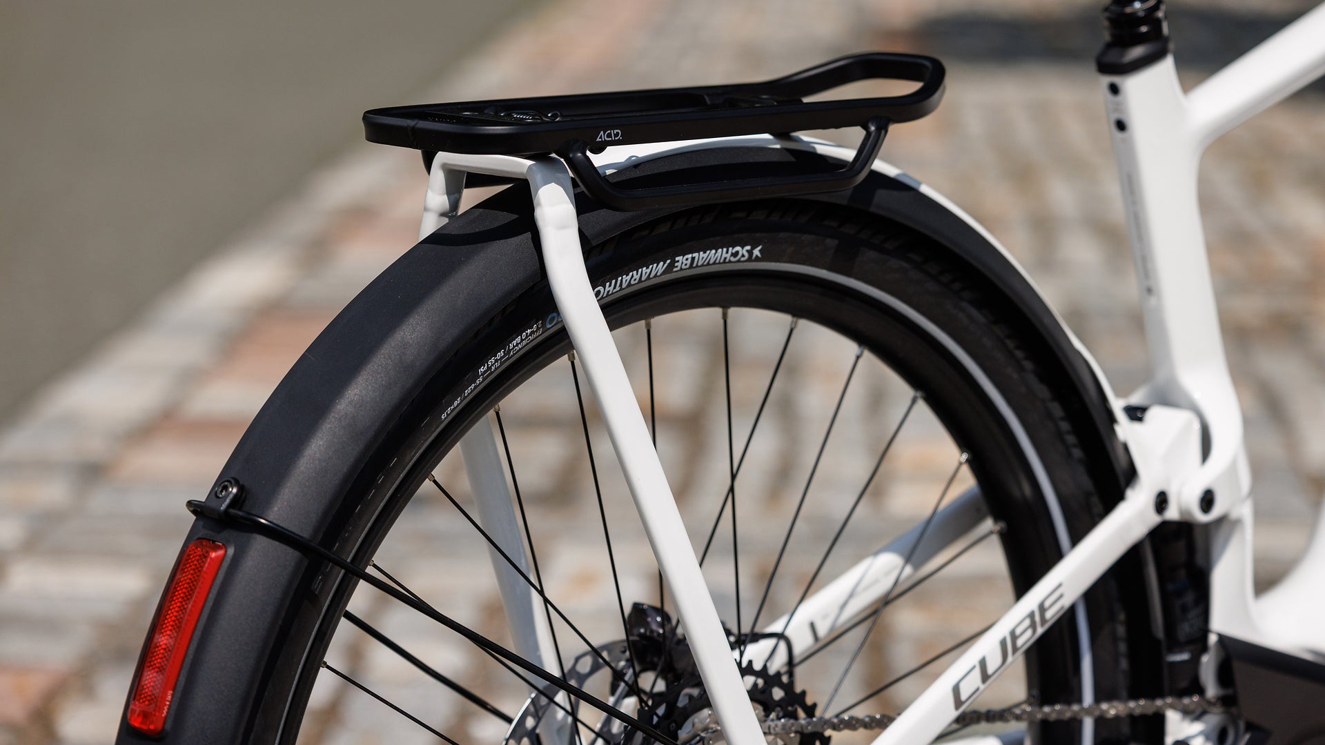 CUBE KATHMANDU HYBRID ONE11 HPC SLX 800 eTOURING BIKE 2027 METALLICWHITE 'N' PRIZM