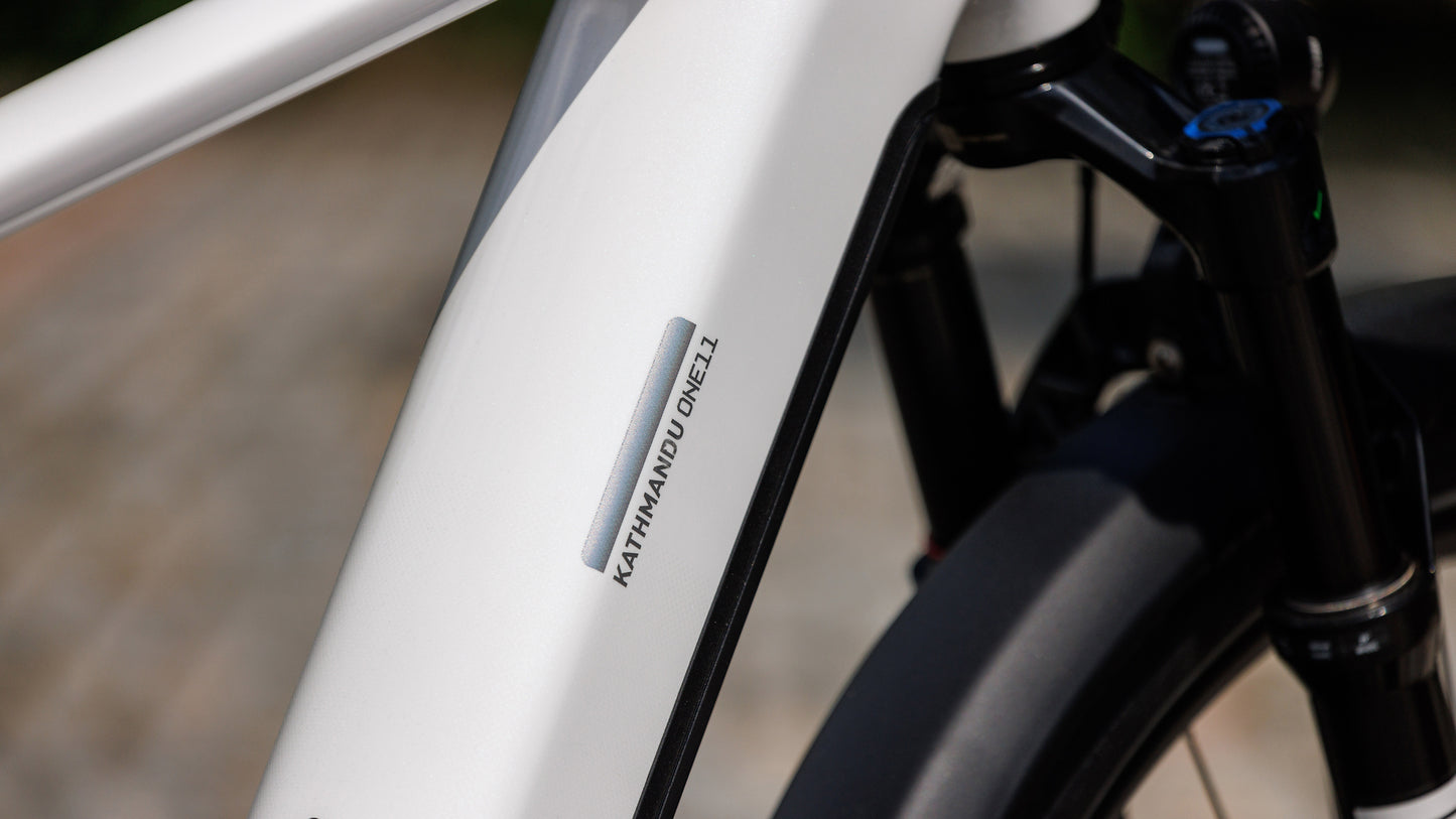 CUBE KATHMANDU HYBRID ONE11 HPC SLX 800 eTOURING BIKE 2027 METALLICWHITE 'N' PRIZM
