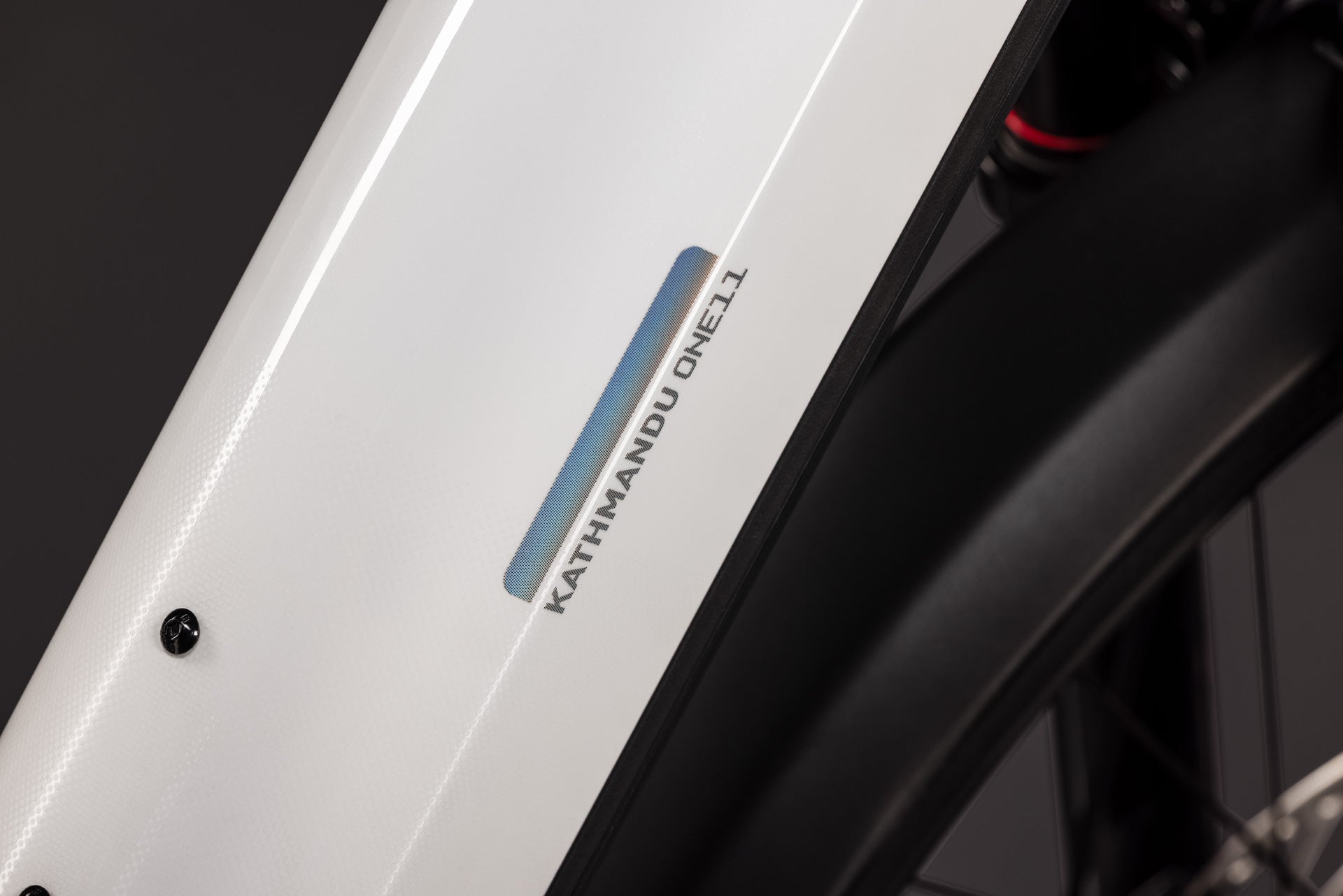 CUBE KATHMANDU HYBRID ONE11 HPC SLX 800 eTOURING BIKE 2027 METALLICWHITE 'N' PRIZM (EASY ENTRY)