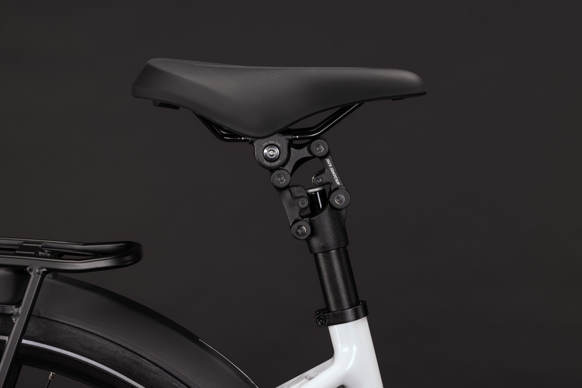 CUBE SUPREME RT HYBRID COMFORT EX 600 URBAN eBIKE 2027 METALLICWHITE 'N' REFLEX (EASY ENTRY)