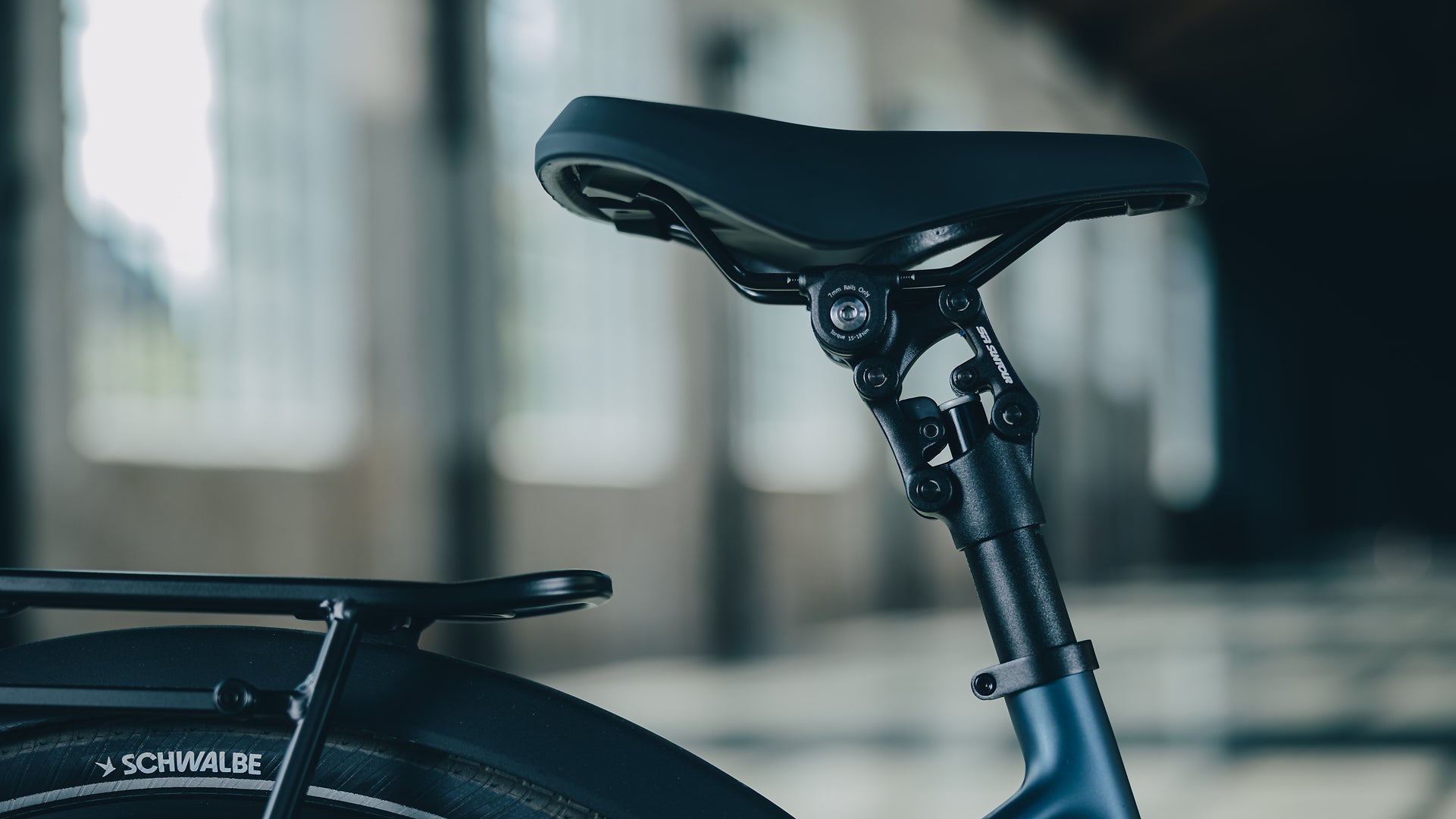 CUBE SUPREME HYBRID DELUXE ONE 600 URBAN eBIKE 2027 NAVYBLACK 'N' BLACK (EASY ENTRY)