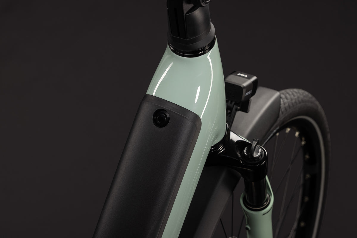 CUBE SUPREME HYBRID DELUXE ONE 600 URBAN eBIKE 2027 ALOEGREEN 'N' REFLEX (EASY ENTRY)