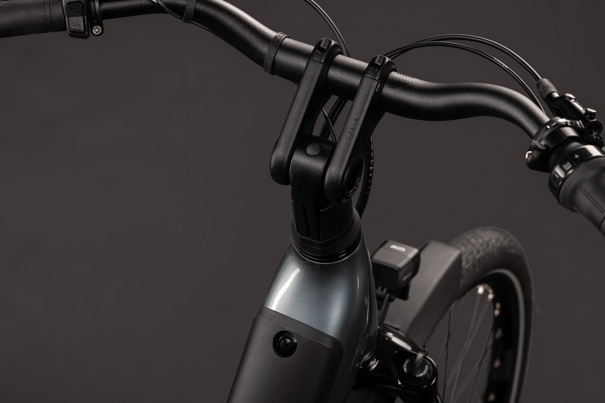 CUBE SUPREME RT HYBRID DELUXE EX 600 URBAN eBIKE 2027 QUICKSILVER 'N' GREY (EASY ENTRY)