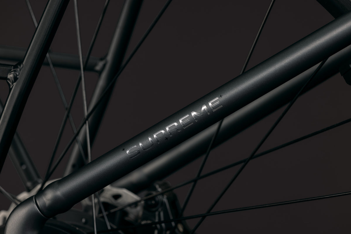 CUBE SUPREME HYBRID DELUXE SLT 600 URBAN eBIKE 2027 SLABGREY 'N' CHROME (EASY ENTRY)