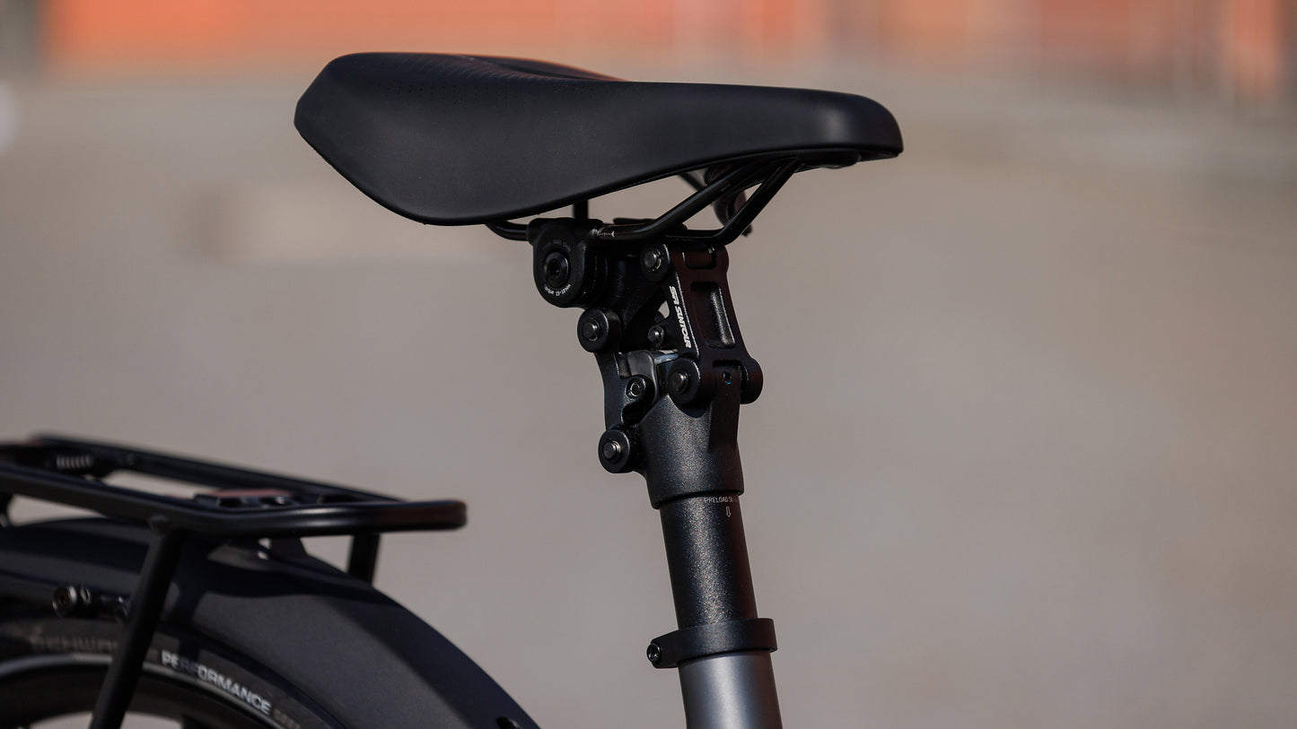CUBE SUPREME HYBRID DELUXE SLT 600 URBAN eBIKE 2027 SLABGREY 'N' CHROME (EASY ENTRY)