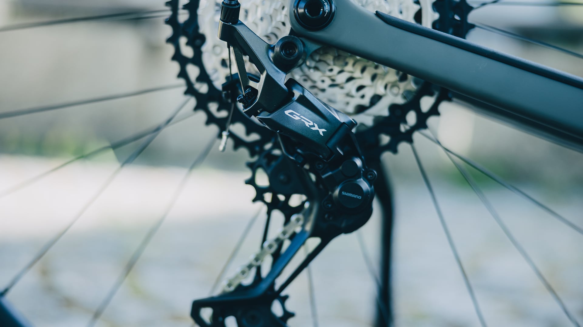 CUBE NUROAD HYBRID C:62 RACE 400X FE eGRAVEL BIKE 2027 OLDGREY 'N' GREY