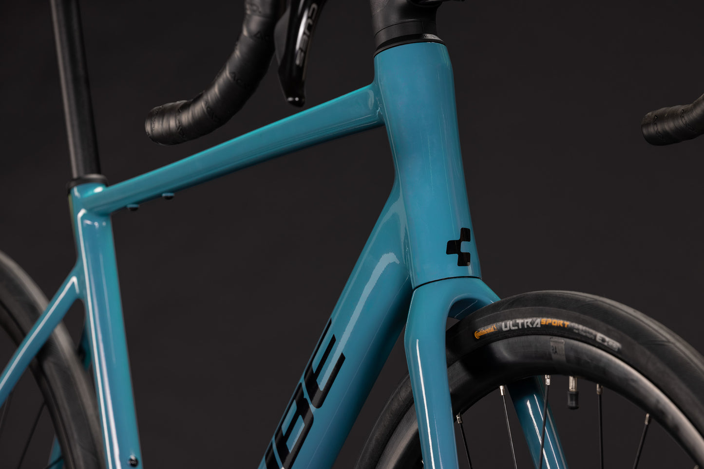 CUBE ATTAIN PRO ROAD BIKE 2027 SURFBLUE 'N' BLUE