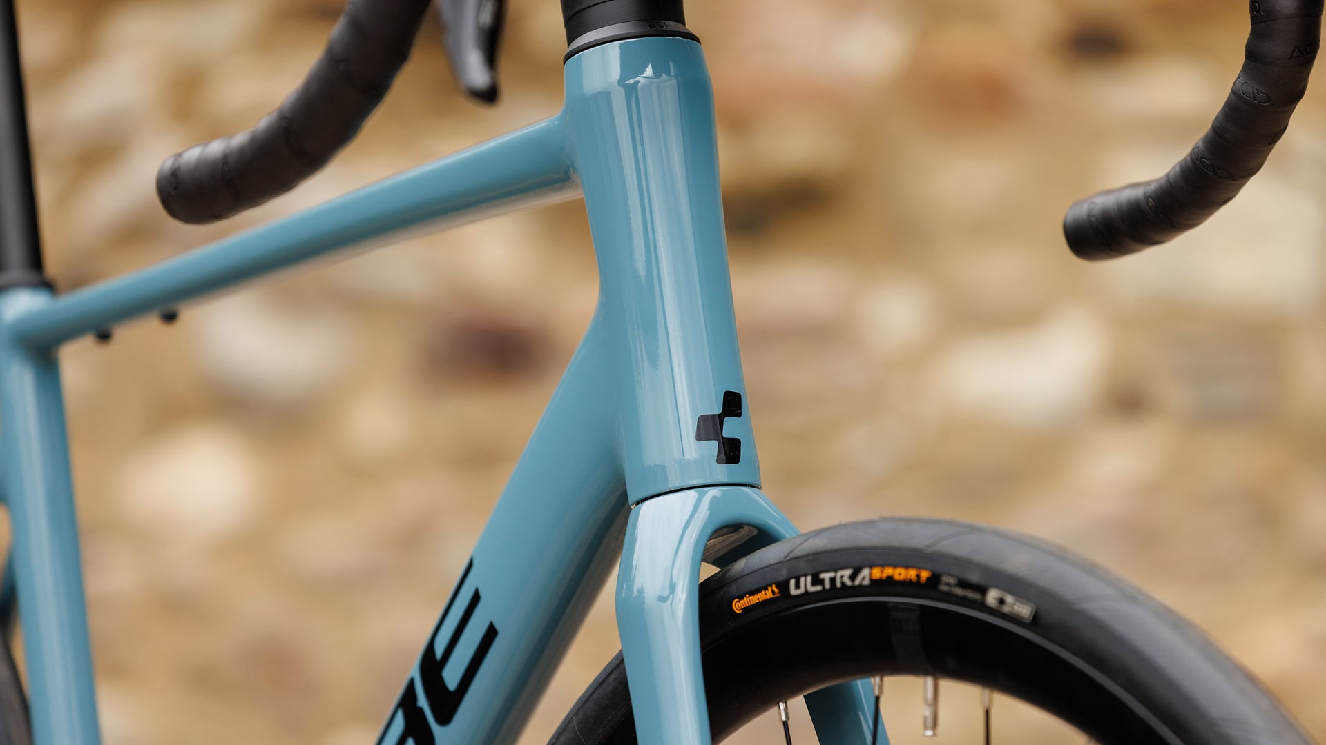 CUBE ATTAIN PRO ROAD BIKE 2027 SURFBLUE 'N' BLUE