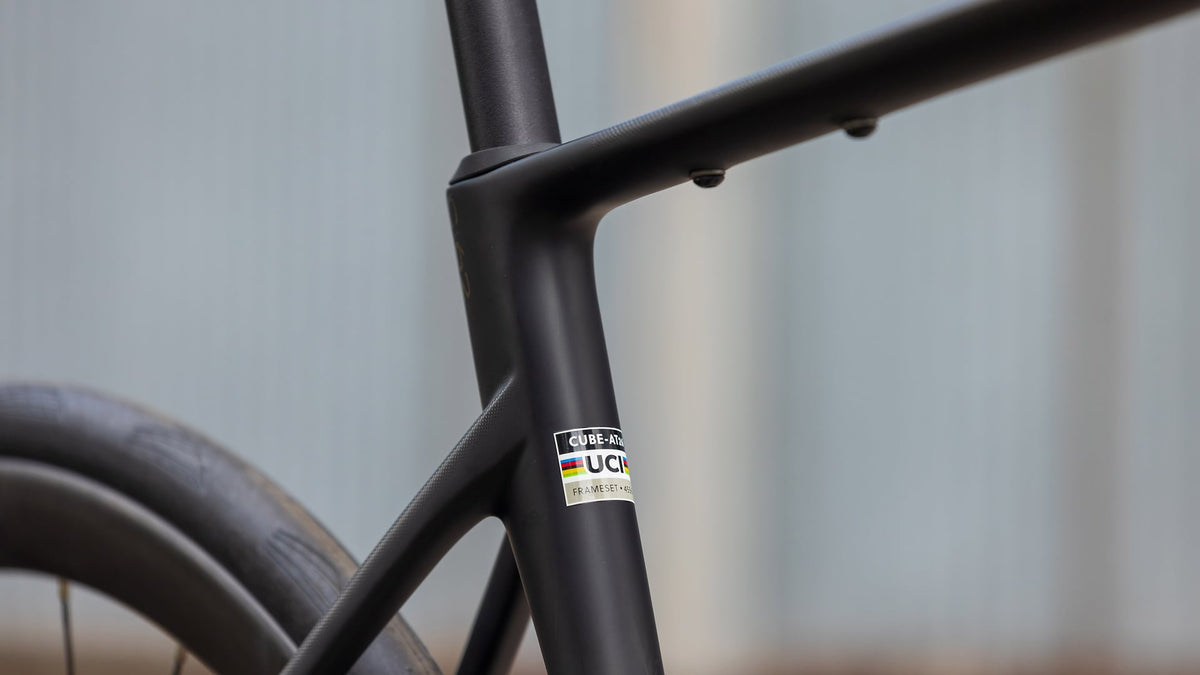 CUBE ATTAIN C:62 RACE ROAD BIKE 2027 CARBON 'N' COALCHROME