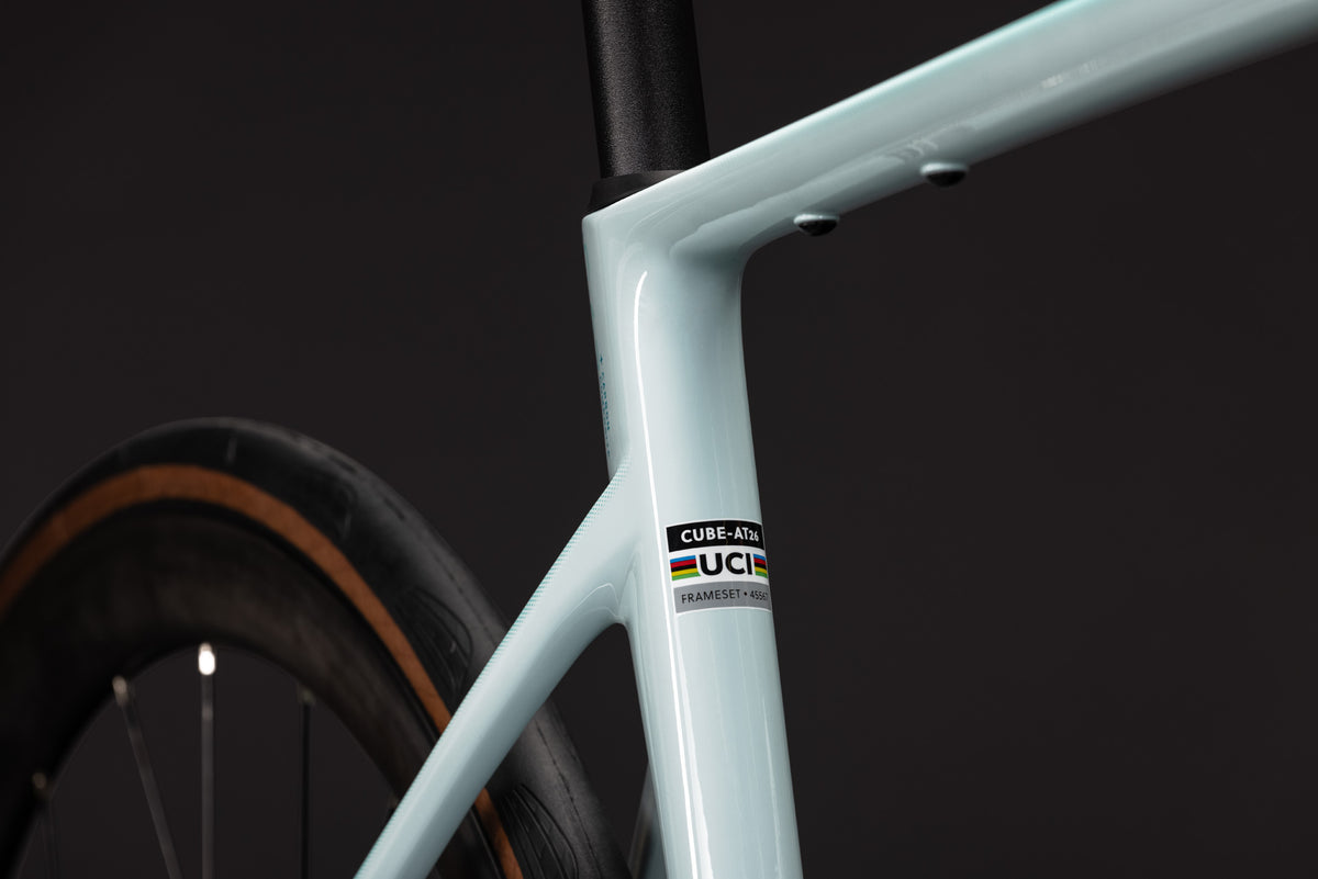 CUBE ATTAIN C:62 RACE ROAD BIKE 2027 FROSTYMINT 'N' MINT