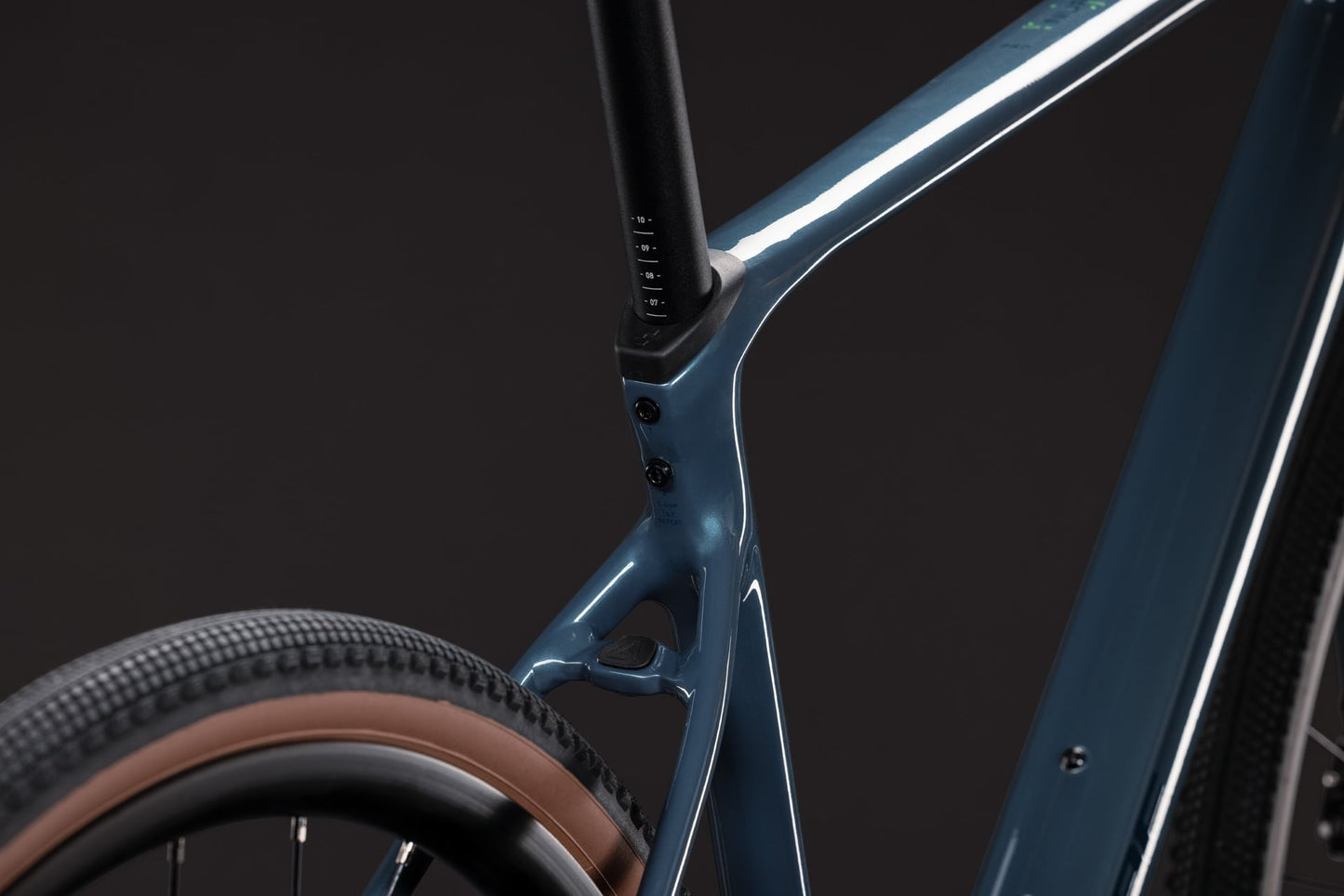 CUBE NUROAD PRO GRAVEL BIKE 2027 TAIGA 'N' BLUE
