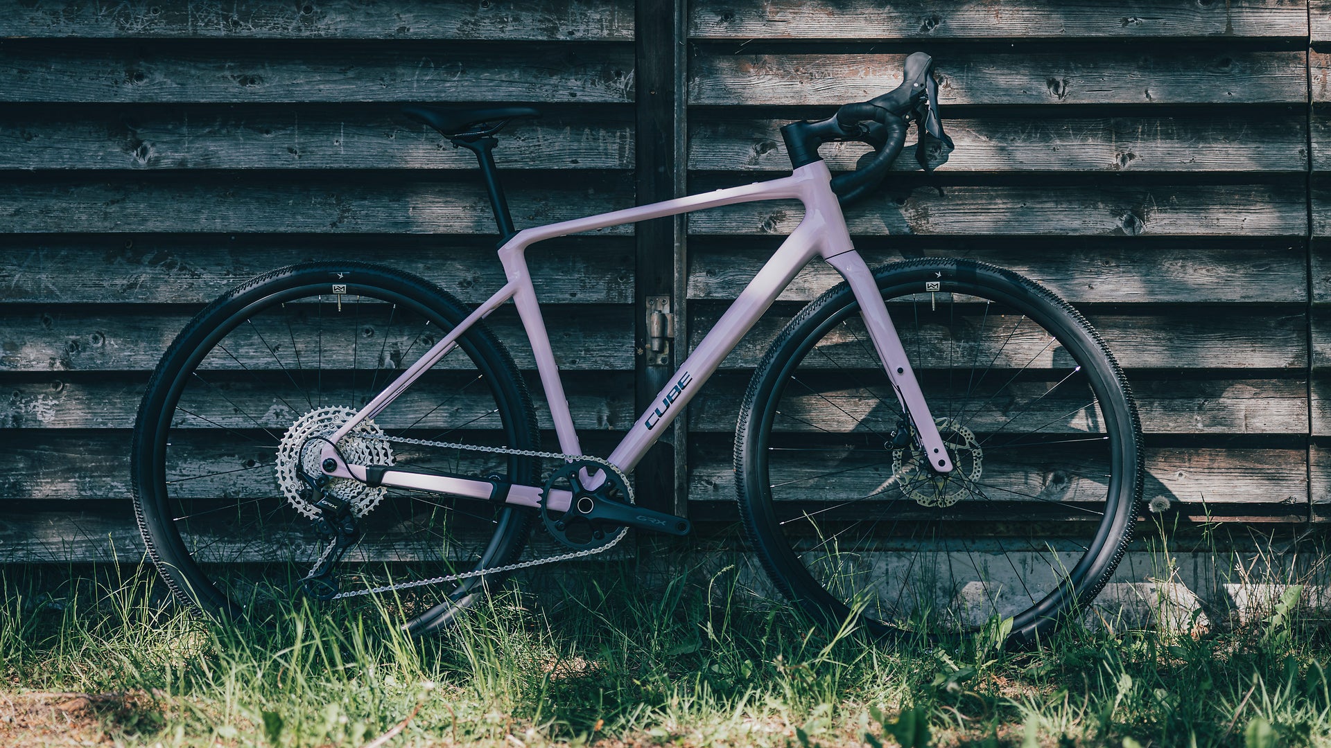 CUBE NUROAD EX GRAVEL BIKE 2027 BUBBLEGUM 'N' BLACK