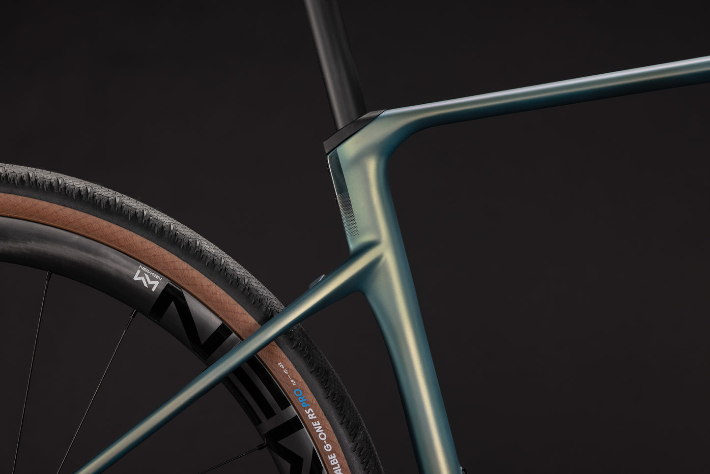 CUBE NUROAD C:62 RACE GRAVEL BIKE 2027 JUNGALI 'N' BLACK