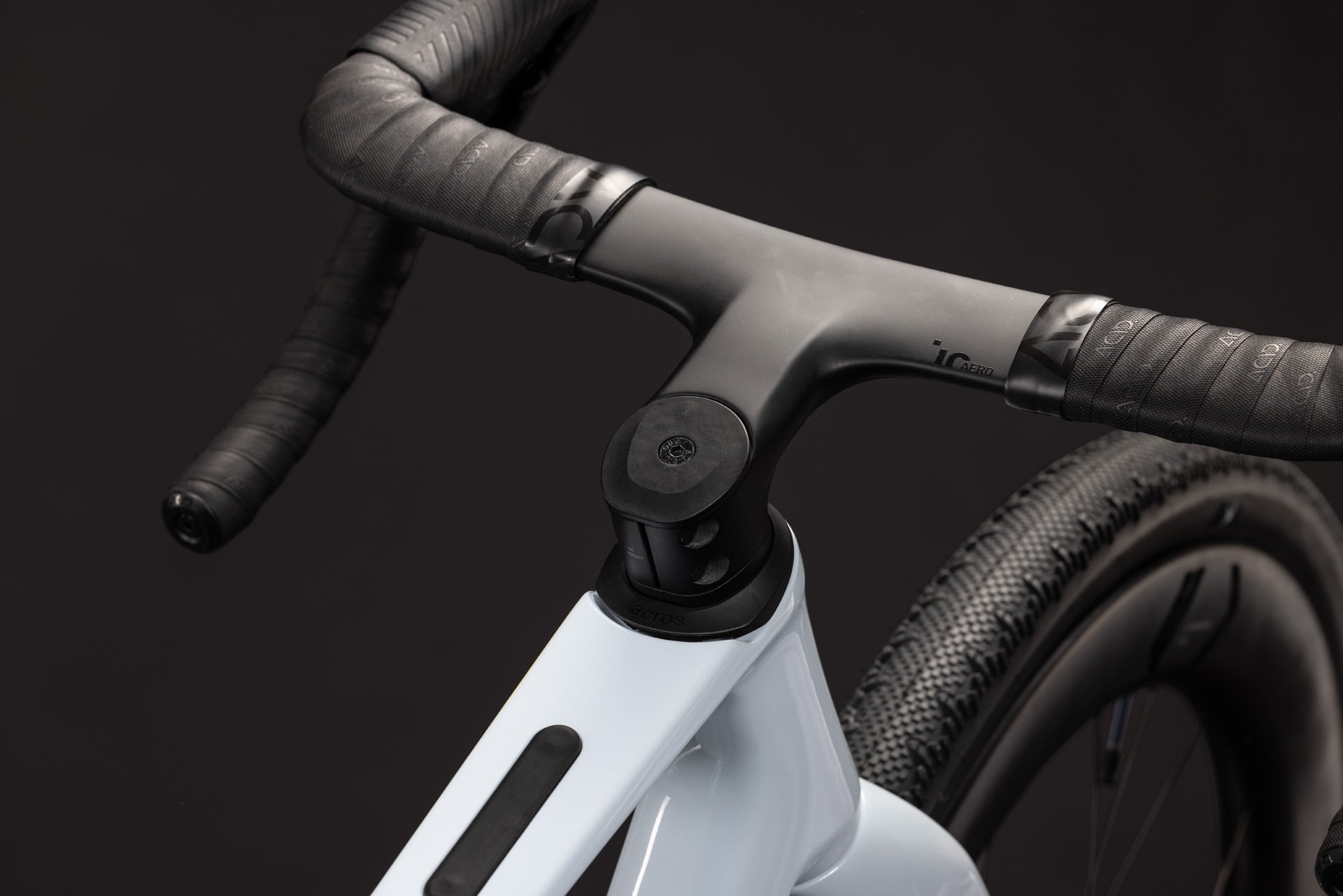 CUBE NUROAD C:62 SLT GRAVEL BIKE 2027 GLACIER 'N' MAGENTA