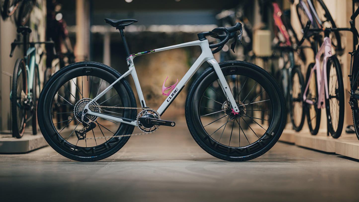 CUBE NUROAD C:62 SLT GRAVEL BIKE 2027 GLACIER 'N' MAGENTA