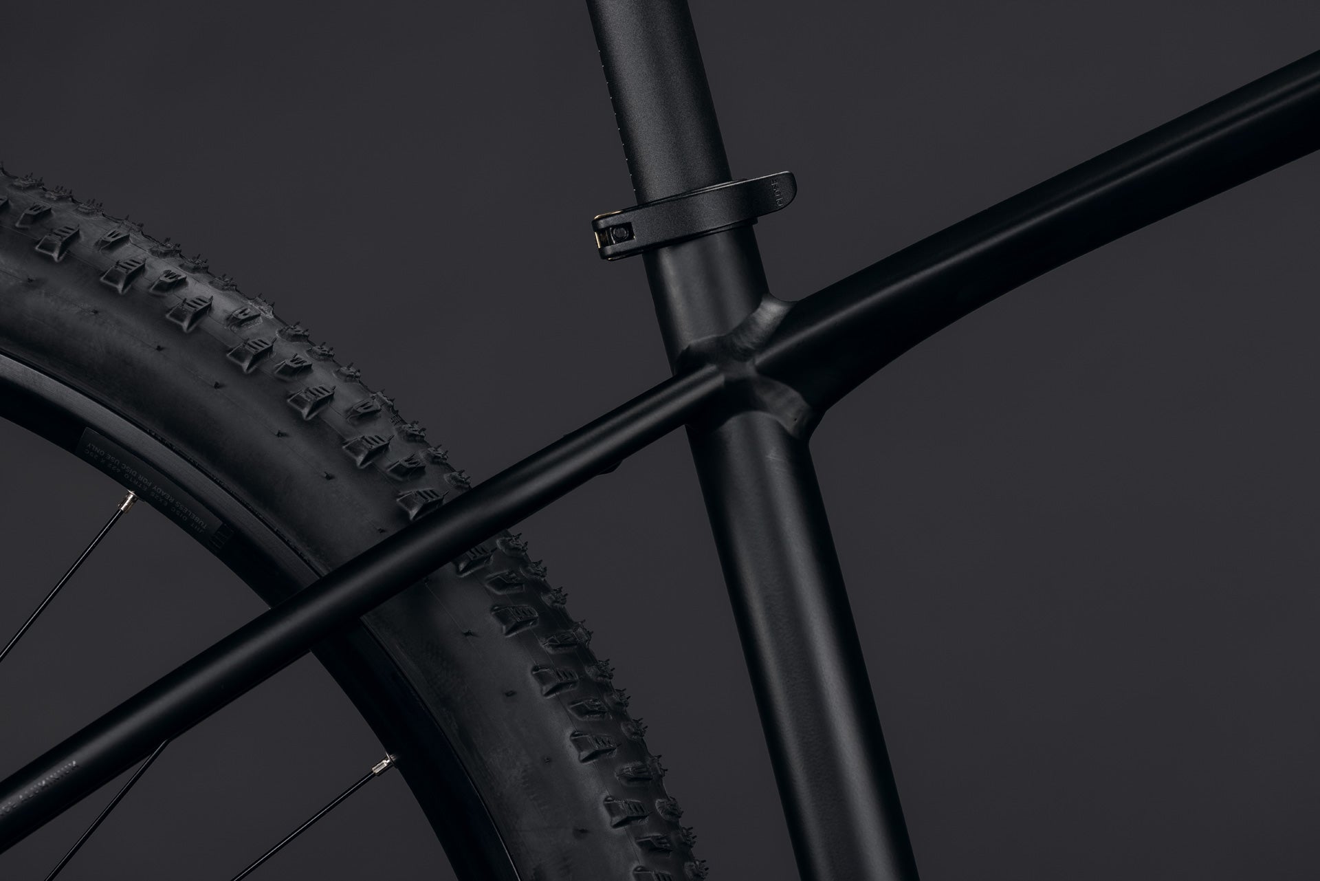 CUBE AIM SLT HARDTAIL MTB BIKE 2027 SOOT 'N' BLACK