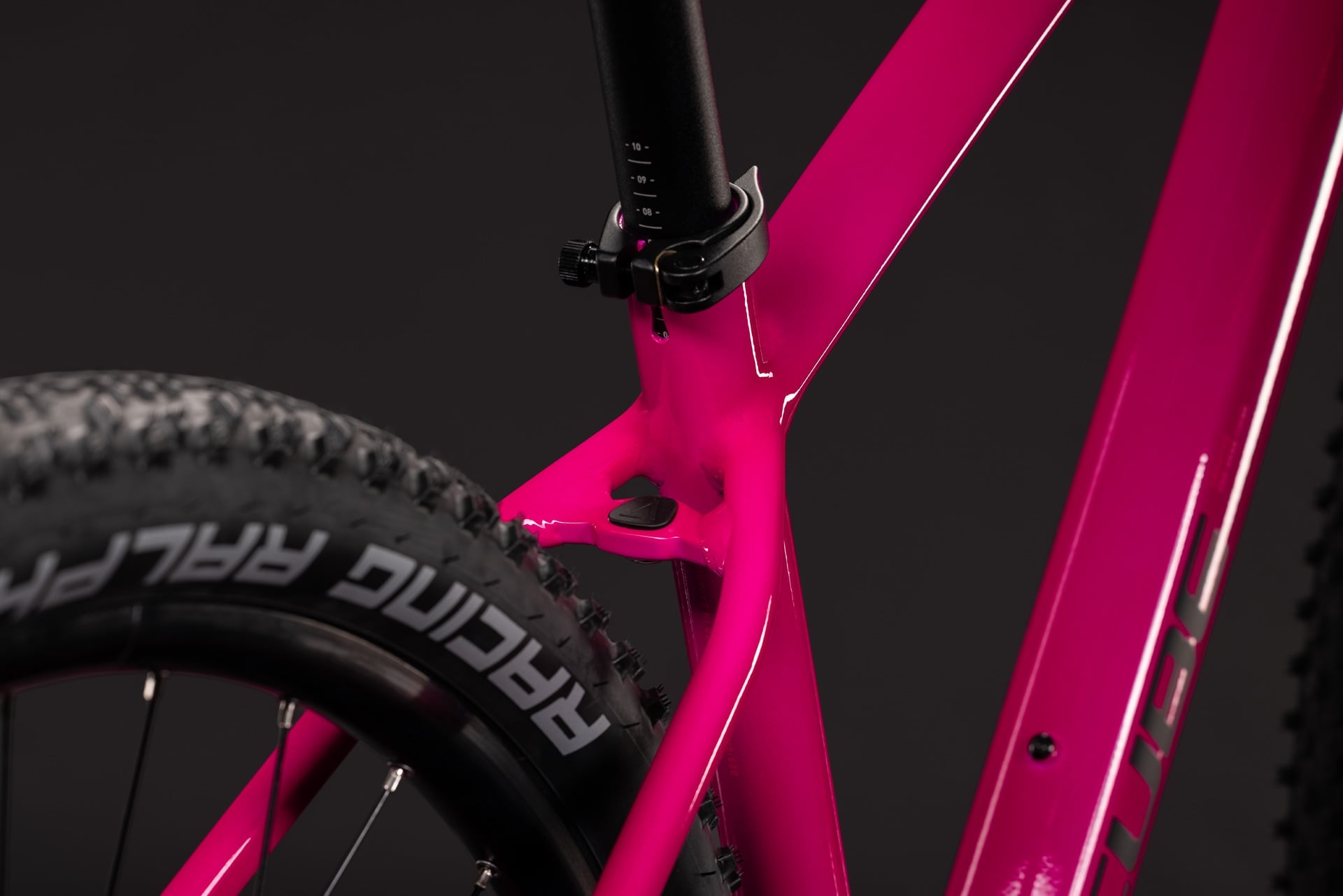 CUBE REACTION PRO HARDTAIL MTB BIKE 2027 FUCHSIA 'N' BLACK