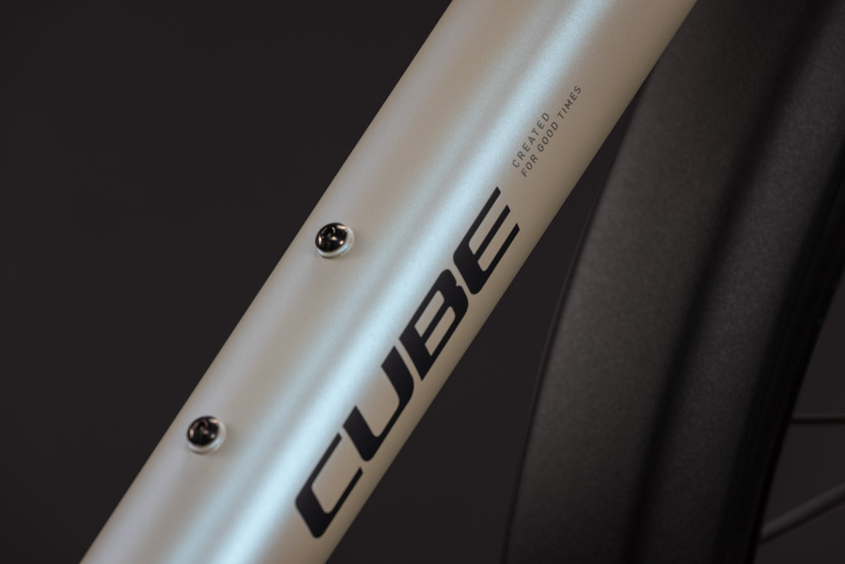 CUBE EDITOR ONE FE FITNESS BIKE 2027 GLINTSAND 'N' BLACK (TRAPEZE)