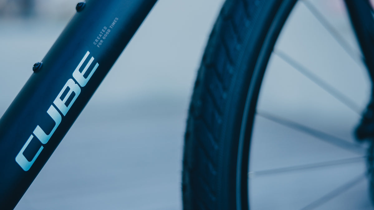 CUBE EDITOR PRO FITNESS BIKE 2027 NIGHT 'N' CHROME
