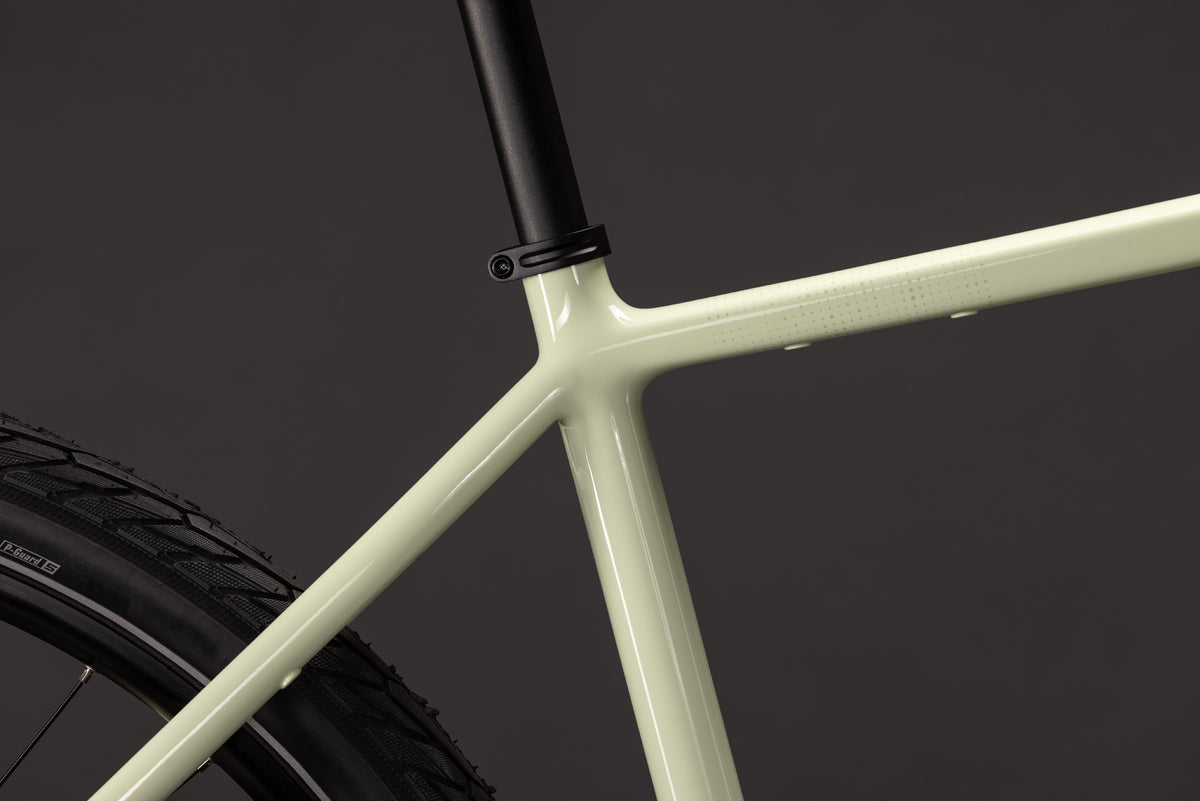CUBE EDITOR PRO FITNESS BIKE 2027 MELLOWYELLOW 'N' LILAC