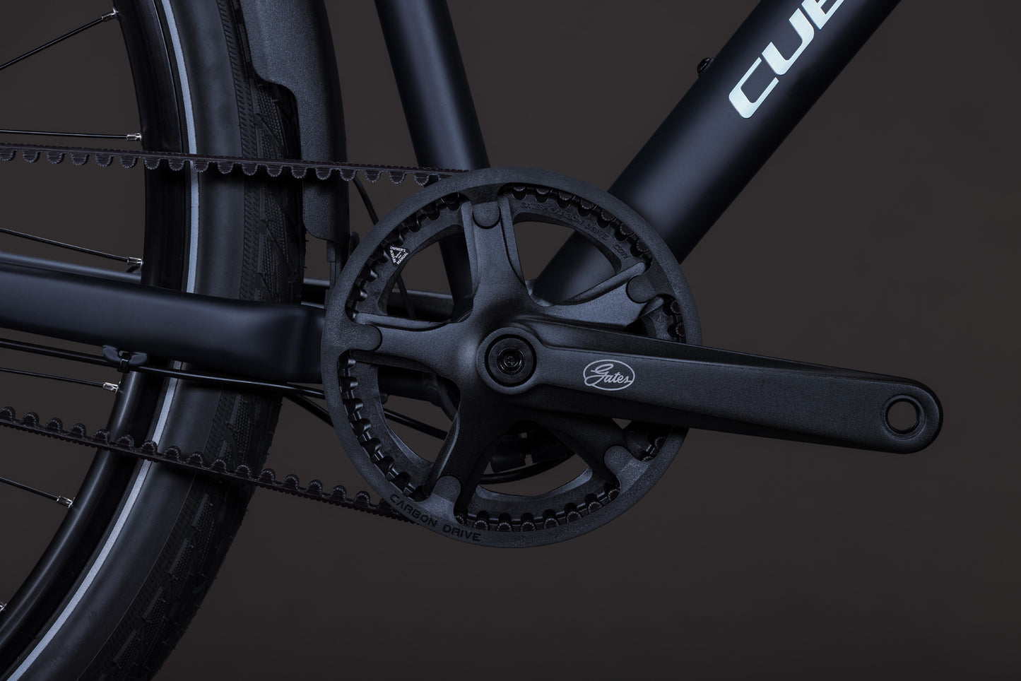 CUBE EDITOR PRO FE FITNESS BIKE 2027 NIGHT 'N' CHROME (TRAPEZE)