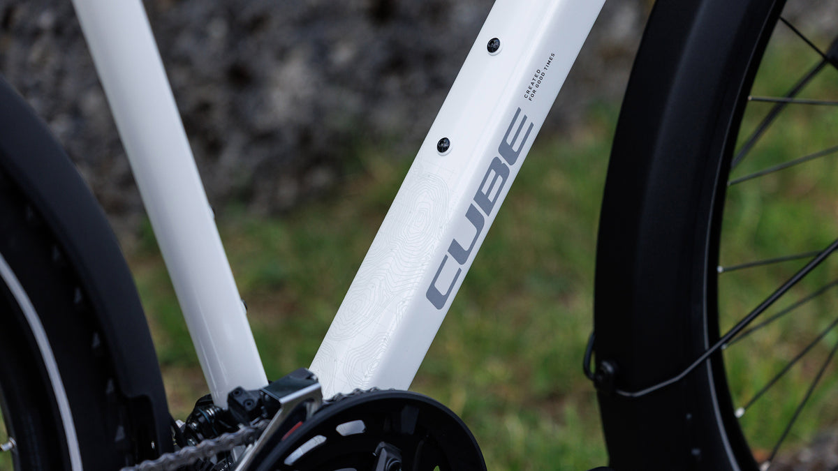CUBE NATURE PRO FE TREKKING BIKE 2027 METALLICWHITE 'N' REFLEX