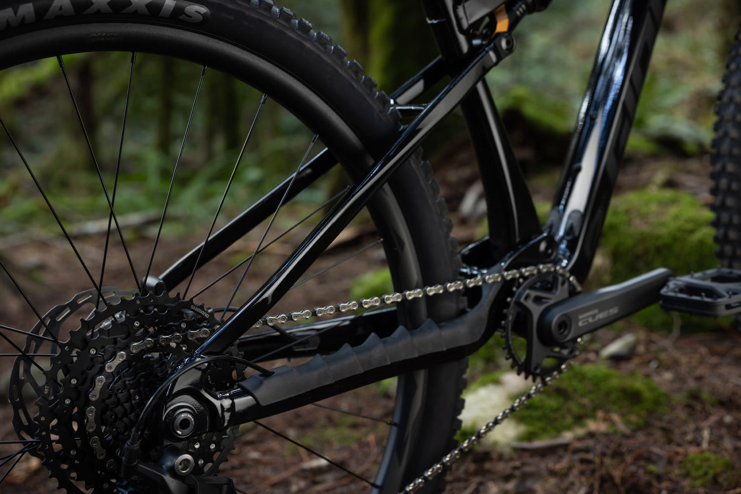 GIANT STANCE FULL SUSPENSION MTB BIKE 2027 BLACK