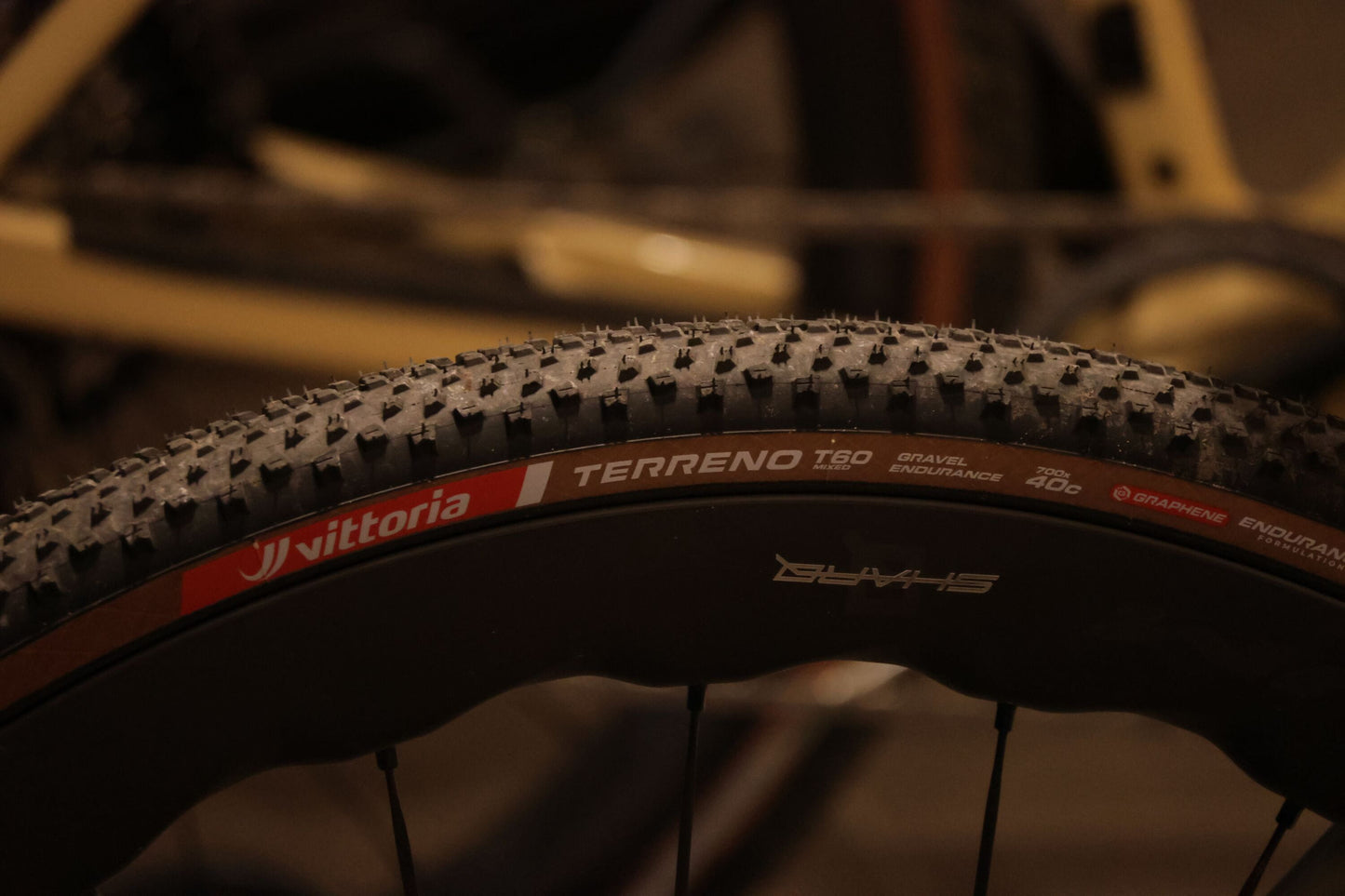 VITTORIA TERRENO T60 MIXED 700C GRAVEL ENDURANCE BROWN G2.0 TUBELESS READY TYRE