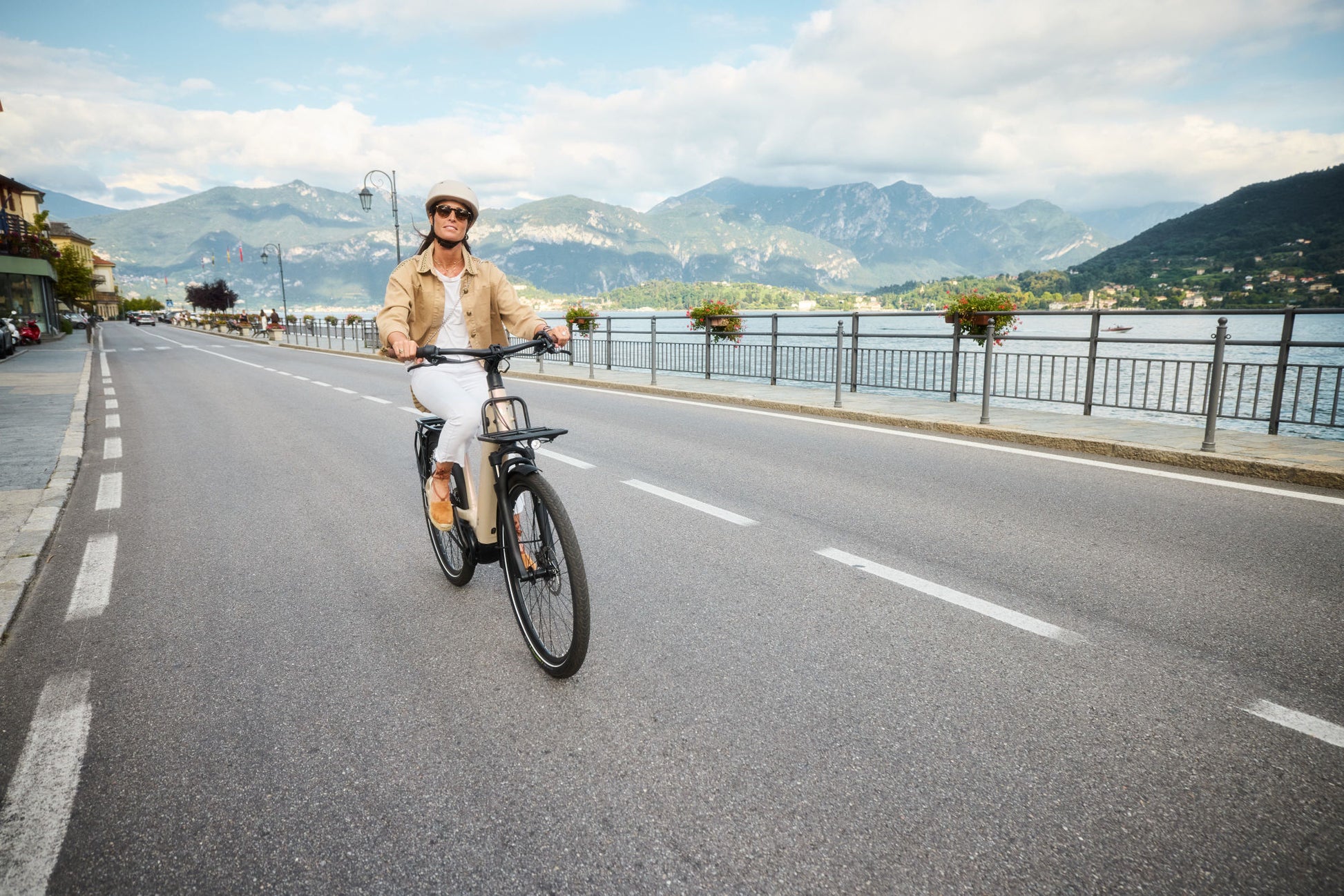 GIANT LIV ALLURE E+ 1 HYBRID eBIKE 2026 SUNSET IVORY