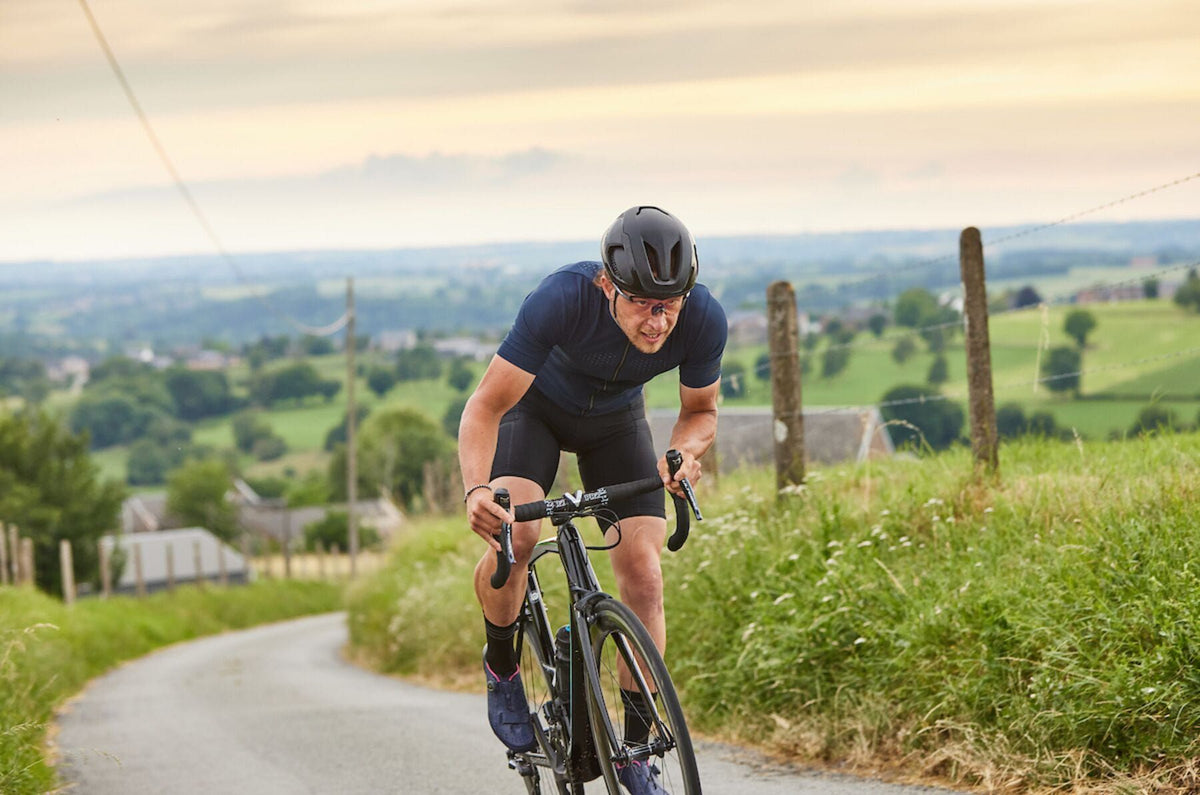 LAZER VENTO KINETICORE ROAD HELMET MATT BLACK