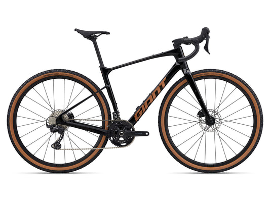 GIANT REVOLT ADVANCED 2 GRAVEL BIKE 2026 CARBON