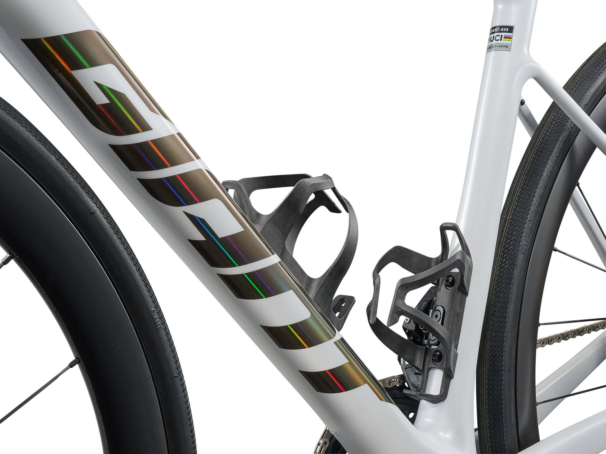 GIANT DEFY ADVANCED PRO 1 ROAD BIKE 2026 WHITE