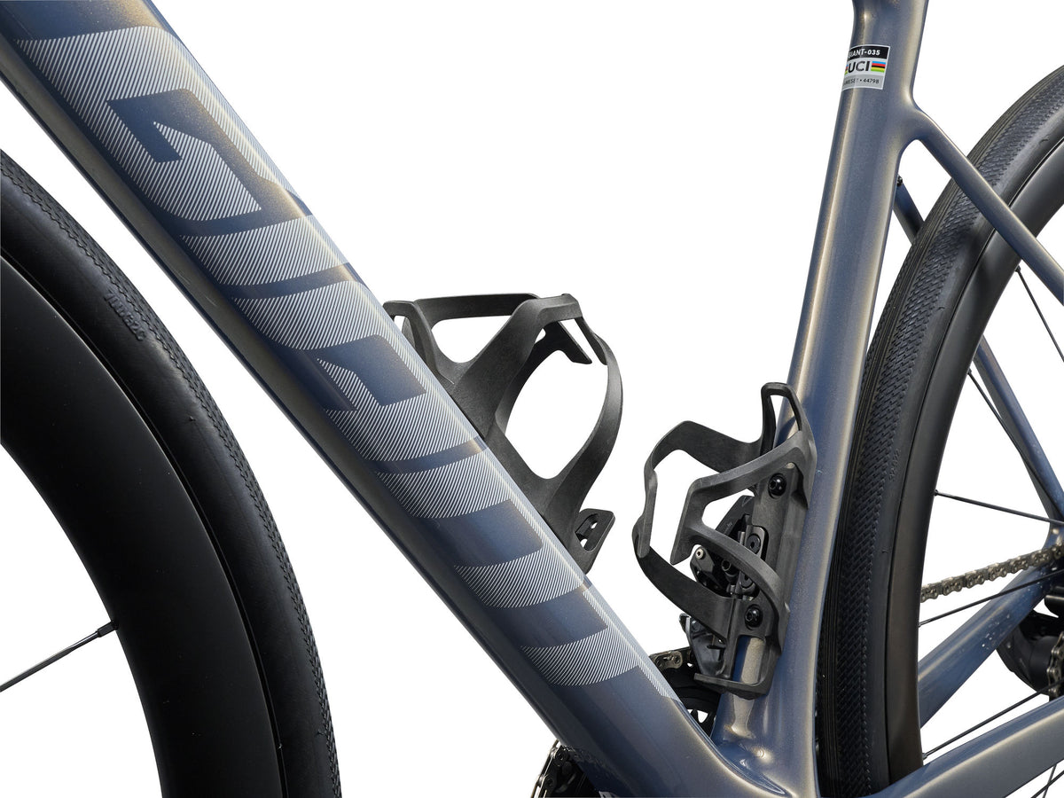 GIANT DEFY ADVANCED PRO 1 ROAD BIKE 2027 GLOSS MIDNIGHT MOON